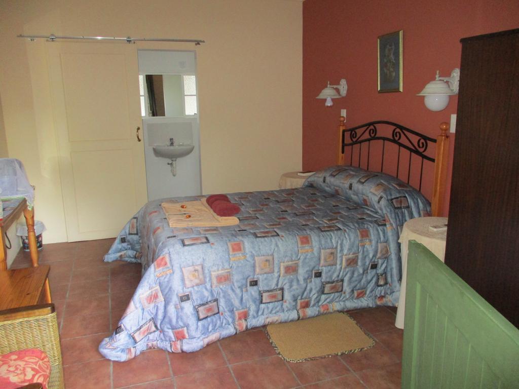 Van Rhyn Guest House Vanrhynsdorp エクステリア 写真